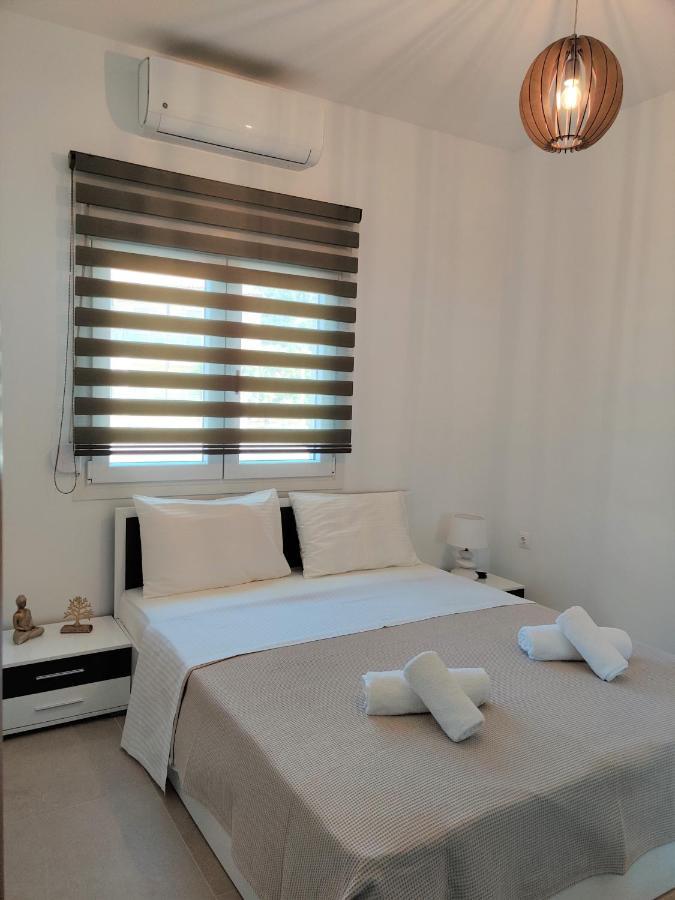 Mare Monte Luxury Apartments 3 네아 스키오니 외부 사진