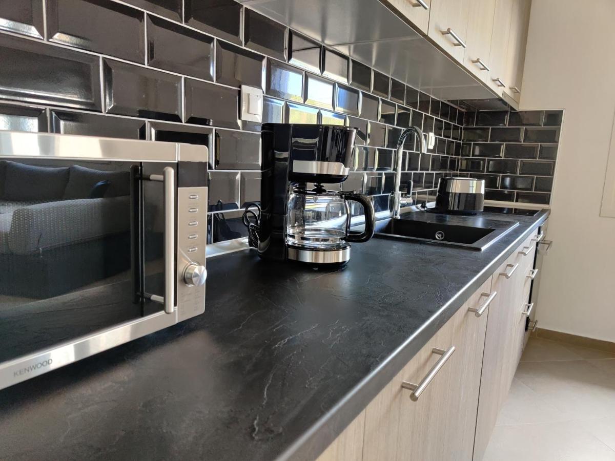 Mare Monte Luxury Apartments 3 네아 스키오니 외부 사진