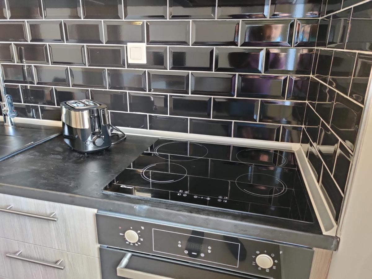 Mare Monte Luxury Apartments 3 네아 스키오니 외부 사진