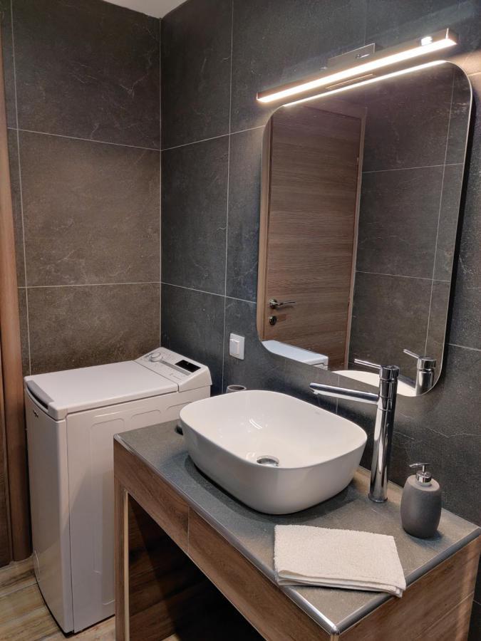 Mare Monte Luxury Apartments 3 네아 스키오니 외부 사진