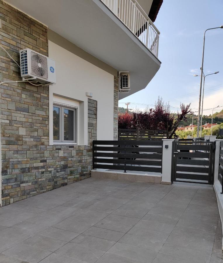 Mare Monte Luxury Apartments 3 네아 스키오니 외부 사진